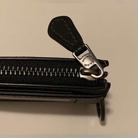 NWT Coach Mini Skinny ID Case | Black Leather | Gun Metal | Floral Appliqué - Picture 8 of 13